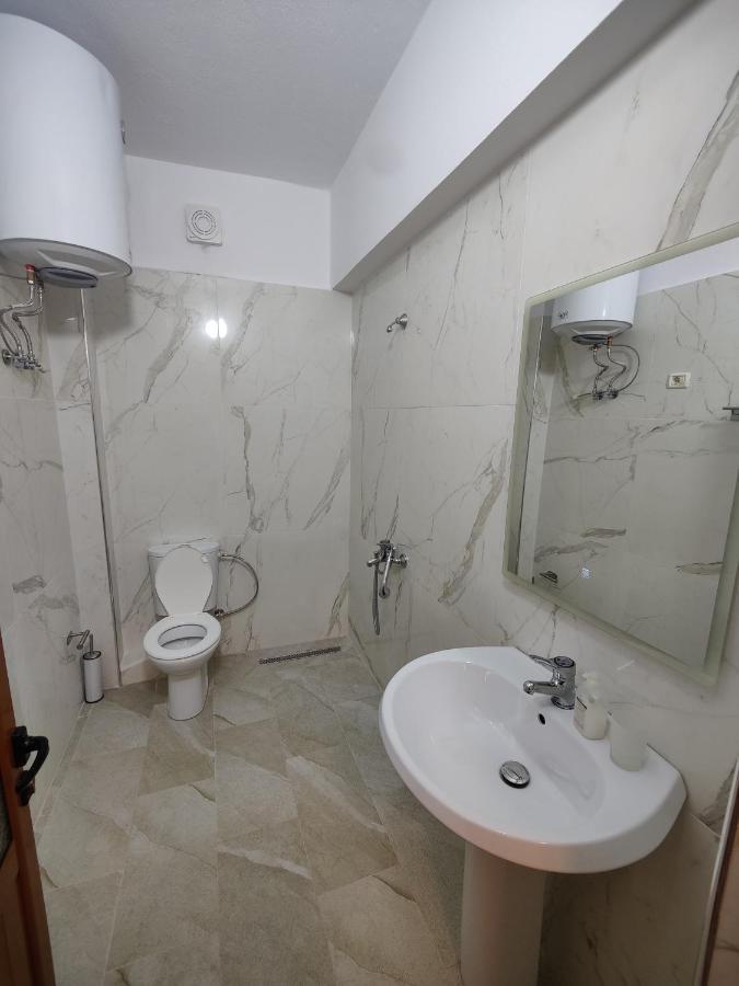 City Center Apartment Berat Exterior foto